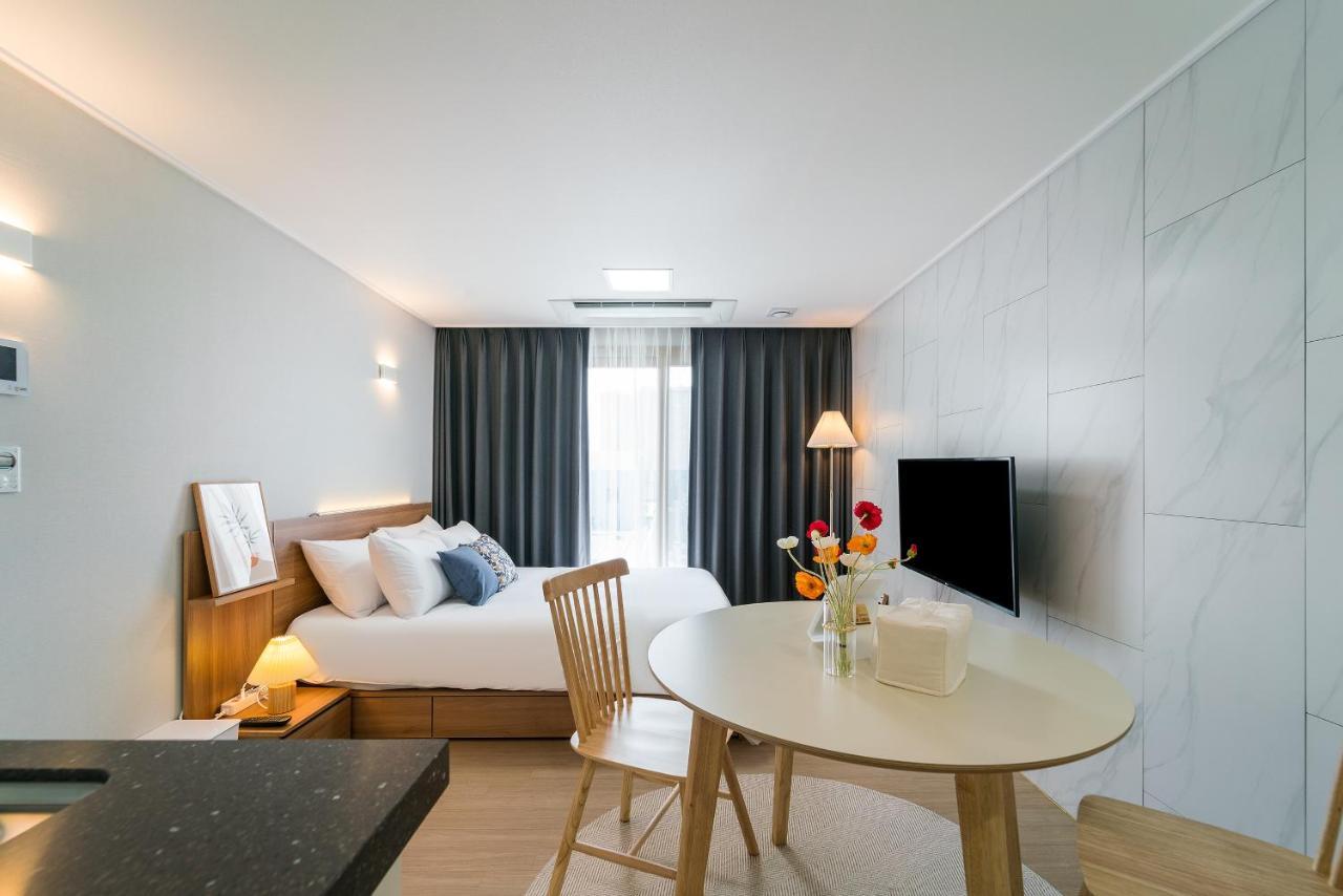 Urbanstay Jeju Airport Εξωτερικό φωτογραφία