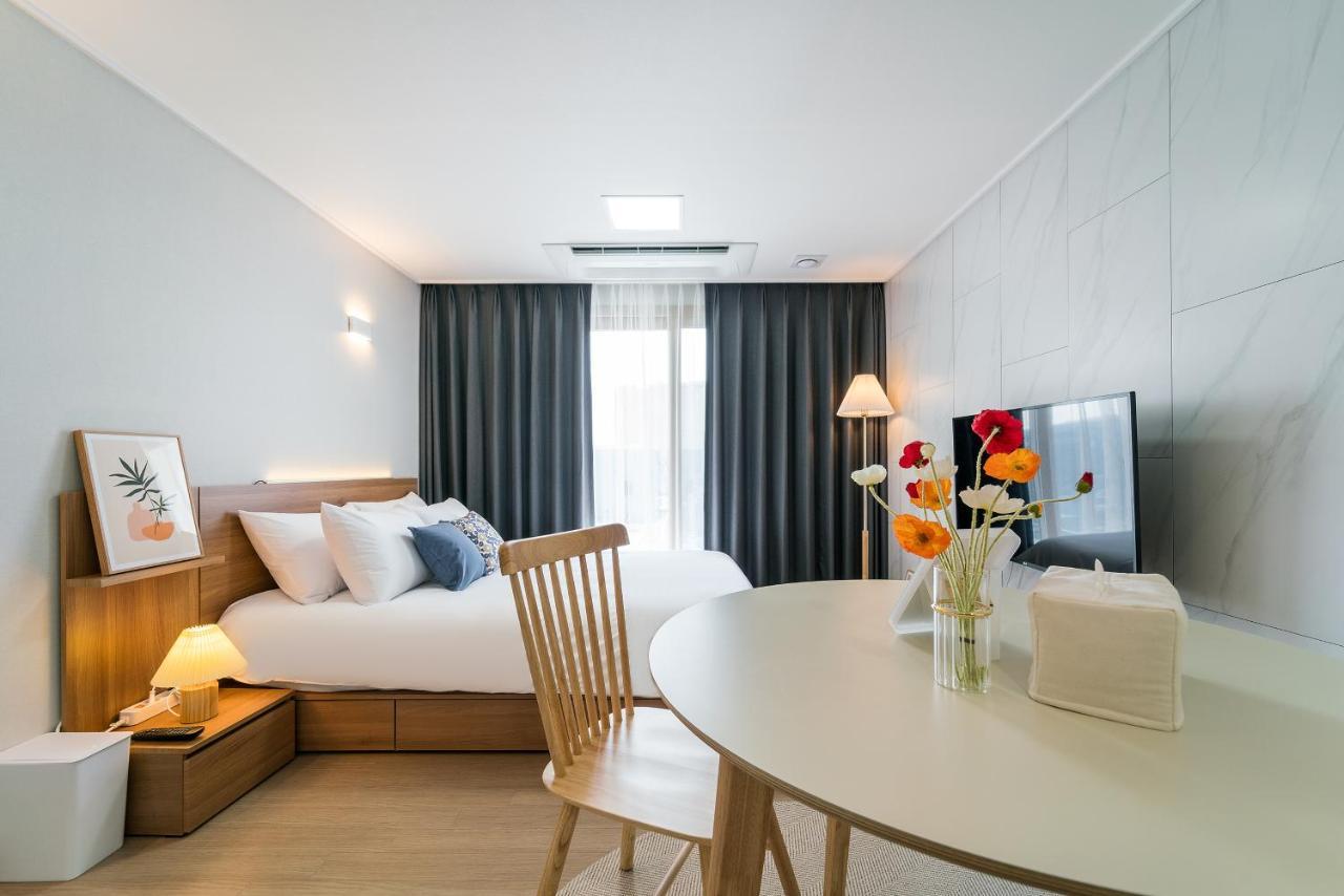 Urbanstay Jeju Airport Εξωτερικό φωτογραφία