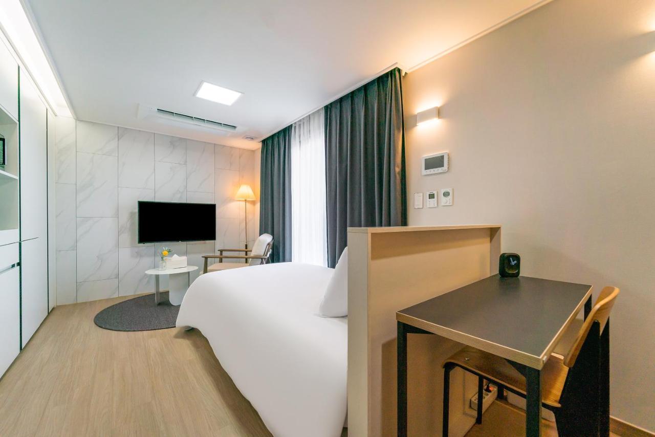 Urbanstay Jeju Airport Εξωτερικό φωτογραφία